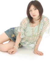 
Image Green Bikini - Kaori Ishii
 
