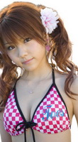 
Reina Tanaka very in a bikini
 